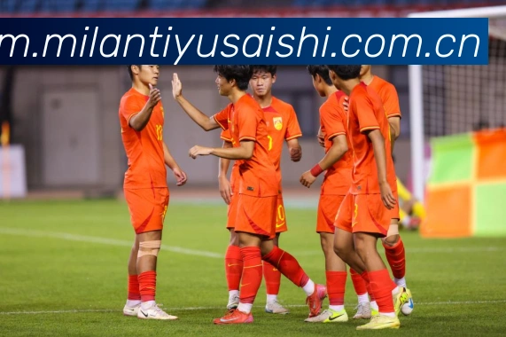 泰勒希罗的篮球之路与场上惊人表现全面解析-深度解析 泰勒希罗的篮球之路与场上惊人表现全面解析-深度解析
